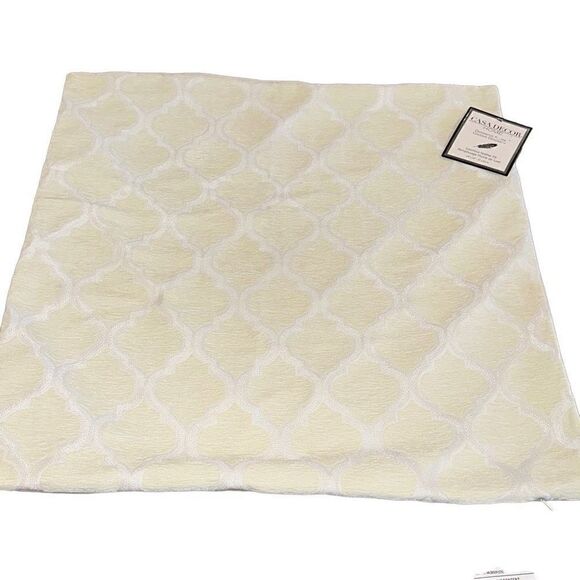 "New" Lot Of 3 Casa Decor Home 24x24 Beige Yellow Decorative Accent Pillowcases - Picture 7 of 9